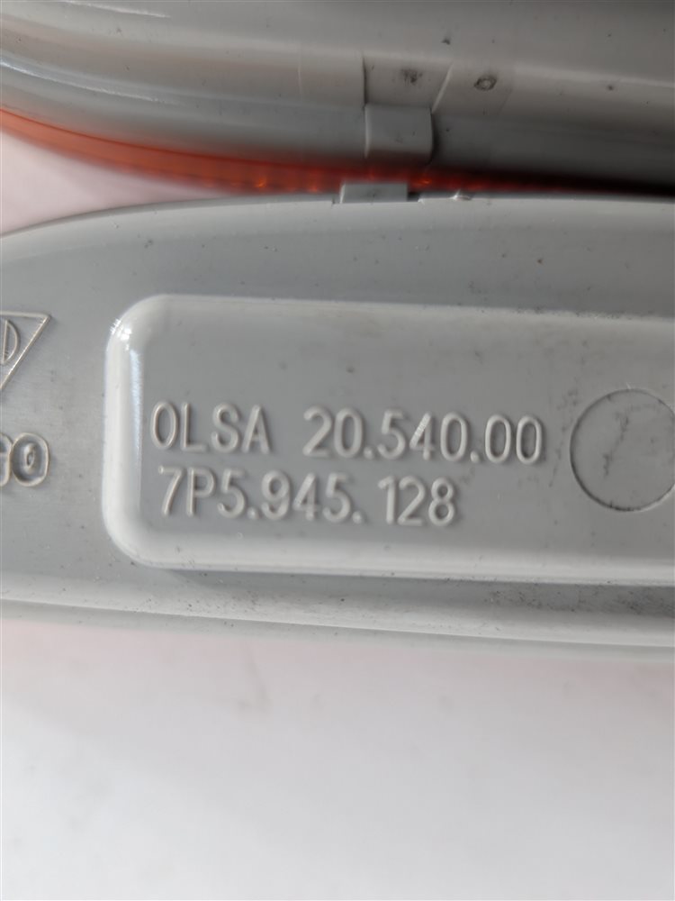 Thumbnail 10: 2016 PORSCHE CAYENNE (958) FRONT LEFT/RIGHT SIDE FENDER MARKER LIGHT LAMP SET/2