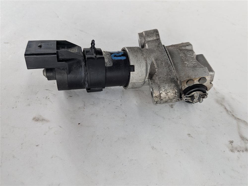 Thumbnail 4: 2016 PORSCHE CAYENNE 958 REAR RIGHT ELECTRONIC PARK PARKING BRAKE ACTUATOR MOTOR
