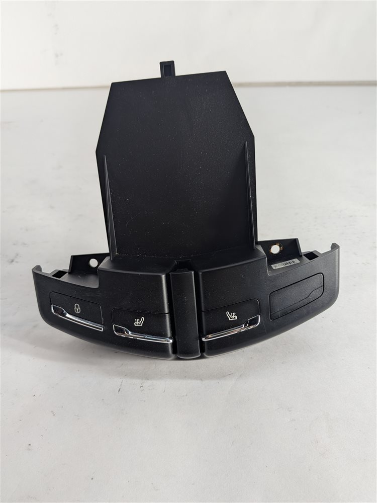 Thumbnail 2: 2016 PORSCHE CAYENNE 958 CENTER CONSOLE CENTRAL LOCK HEATED SEAT SWITCH PANEL