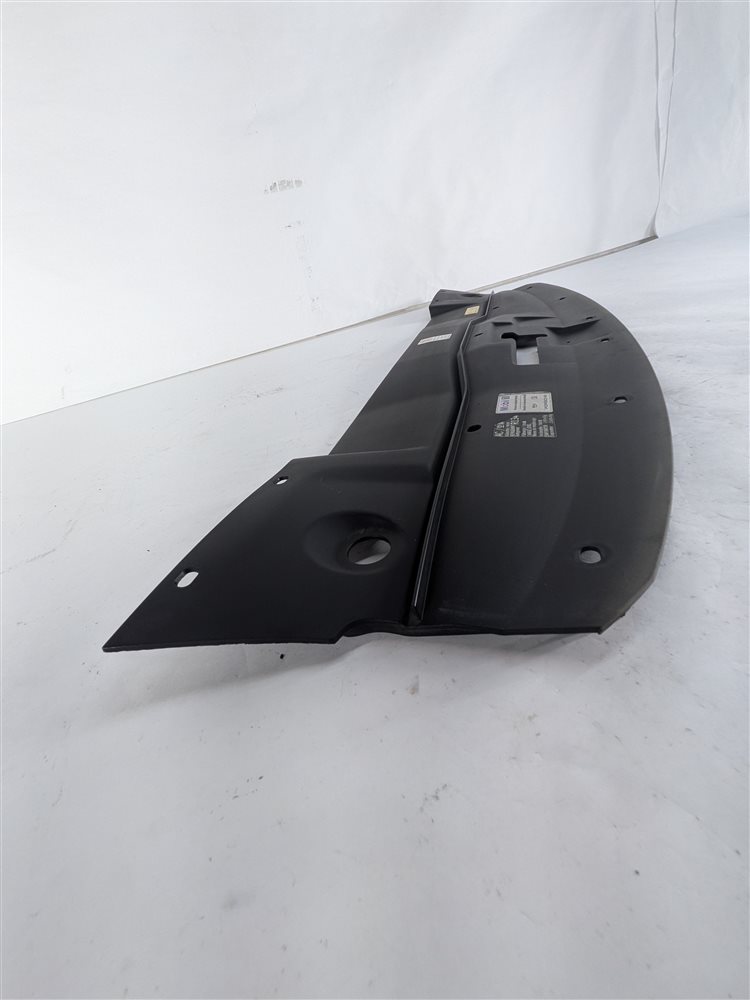 Thumbnail 2: 2016 PORSCHE CAYENNE (958) FRONT UPPER RADIATOR SUPPORT COVER PANEL SHROUD