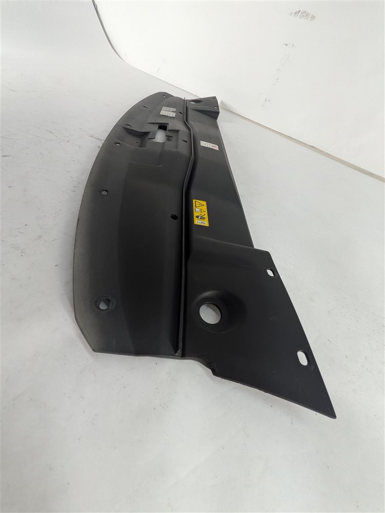 Thumbnail 4: 2016 PORSCHE CAYENNE (958) FRONT UPPER RADIATOR SUPPORT COVER PANEL SHROUD