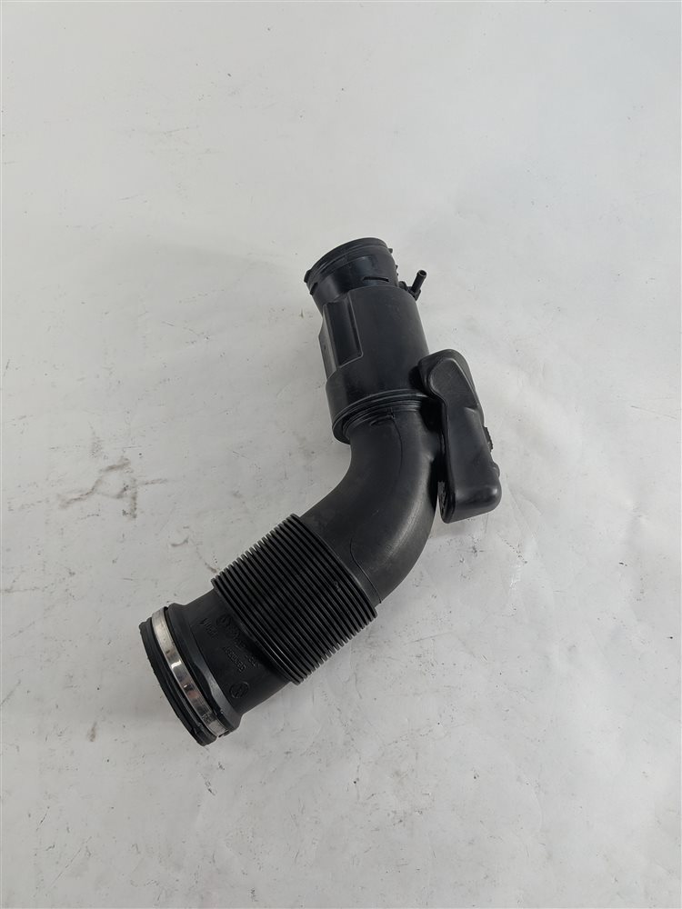 Thumbnail 7: 2016 PORSCHE CAYENNE (958) AIR CLEANER INTAKE HOSE DUCT TUBE PIPE SNORKEL