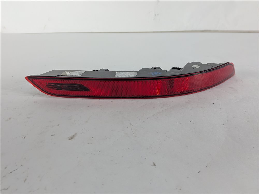 Thumbnail 2: 15-18 PORSCHE CAYENNE (958) REAR RIGHT PASSENGER LOWER BUMPER TAILLIGHT LAMP