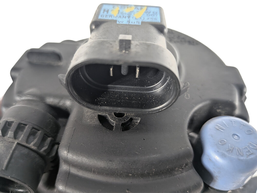 Thumbnail 8: 05-18 PORSCHE CAYENNE MACAN (955 957 958 95B) FRONT LEFT OR RIGHT FOG LIGHT LAMP