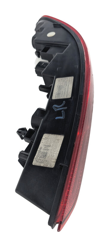 Thumbnail 5: 15-18 PORSCHE CAYENNE (958) REAR LEFT DRIVER LOWER BUMPER TAILLIGHT LIGHT LAMP