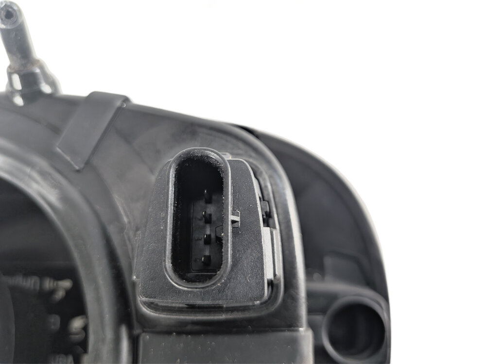 Thumbnail 8: 11-18 PORSCHE CAYENNE 958 HYBRID EV CHARGER PORT ACCESS DOOR w/ HOUSING (Black)