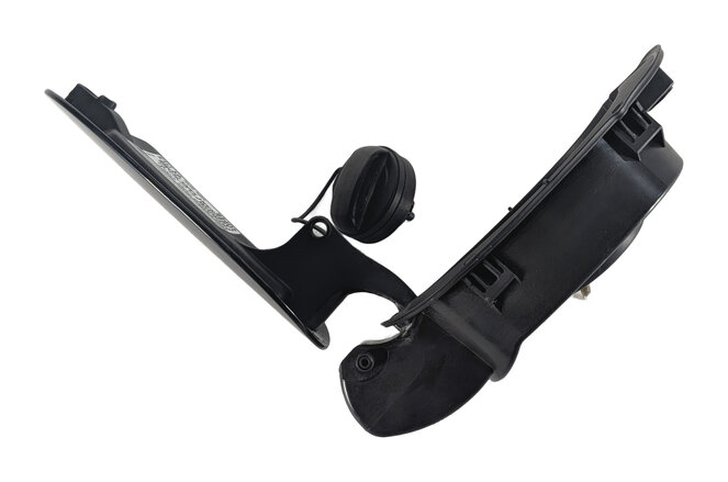Thumbnail 2: 2011-2018 PORSCHE CAYENNE (958) FUEL TANK DOOR w/ HOUSING (Black)