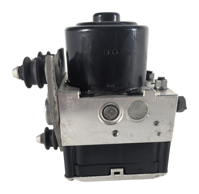 Thumbnail 4: 2015-2018 PORSCHE CAYENNE (958) ABS ANTI LOCK BRAKE PUMP w/ MODULE
