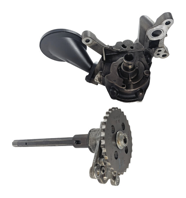 Thumbnail 2: 11-18 PORSCHE CAYENNE HYBRID 958 3.0L M06.EC ENGINE OIL PUMP w/ SHAFT SPROCKET