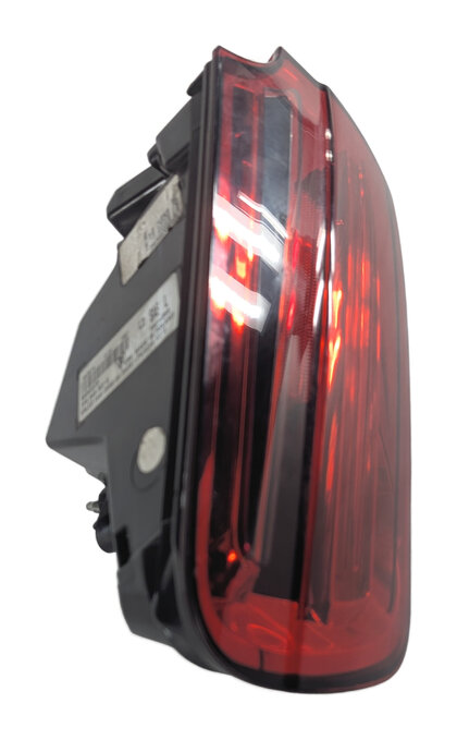 Thumbnail 4: 2015-2018 PORSCHE CAYENNE (958) REAR LEFT DRIVER INNER TAILLIGHT LIGHT LAMP