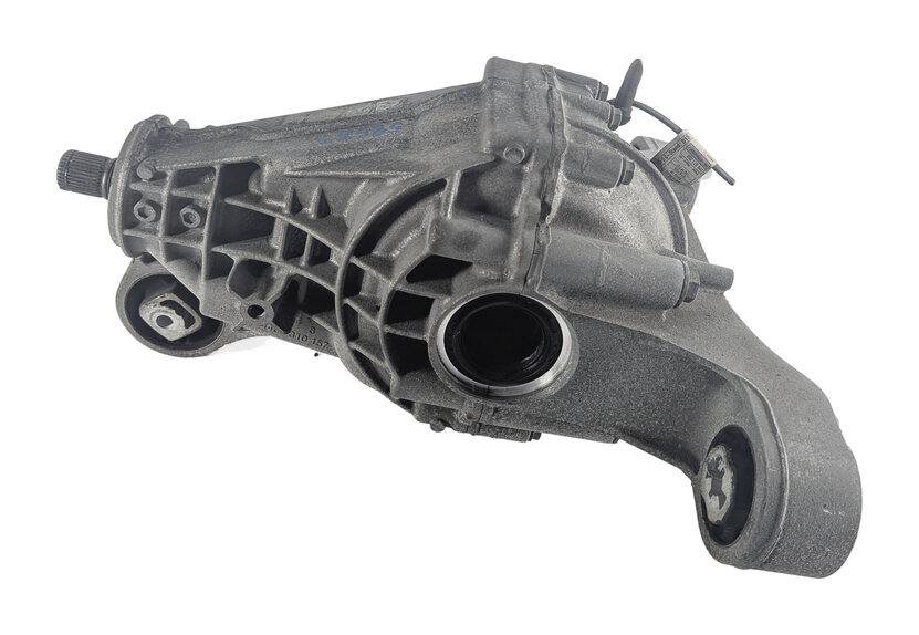 Thumbnail 2: 2015-2018 PORSCHE CAYENNE (958) 3.0L - REAR DIFFERENTIAL GEAR CARRIER ASSEMBLY