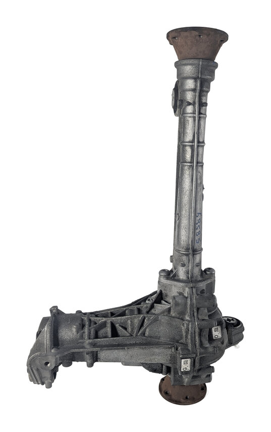 Thumbnail 6: 11-18 PORSCHE CAYENNE (958) 3.0L FRONT DIFFERENTIAL GEAR CARRIER w/ OUTPUT SHAFT