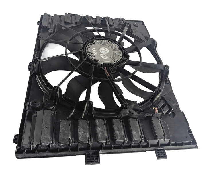 Thumbnail 5: 2011-2018 PORSCHE CAYENNE HYBRID (958) RADIATOR COOLING FAN w/ SHROUD
