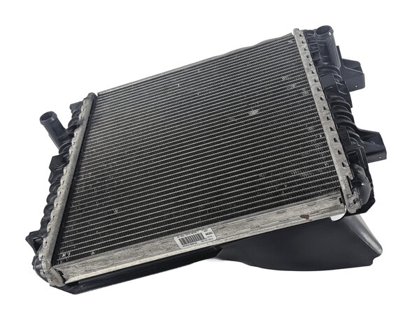 Thumbnail 2: 2011-2018 PORSCHE CAYENNE E-HYBRID (958) 3.0L ENGINE AUXILIARY RADIATOR COOLER