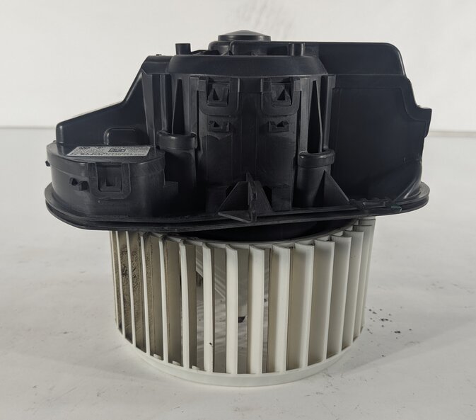 Thumbnail 6: 2011-2018 PORSCHE CAYENNE (958) FRONT HEATER A/C BLOWER FAN MOTOR w/ RESISTOR