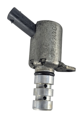 Thumbnail 5: 11-18 PORSCHE CAYENNE 958 3.0L HYBRID M06.EC ENGINE OIL PRESSURE SOLENOID VALVE