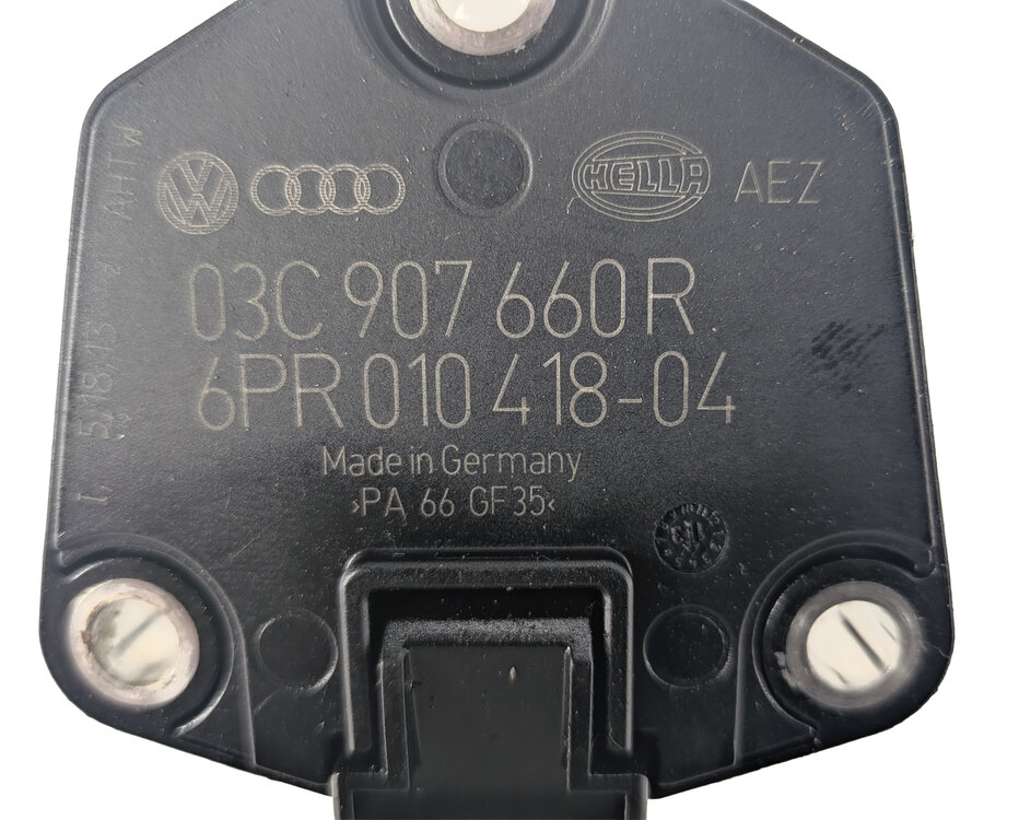 Thumbnail 8: 11-18 PORSCHE CAYENNE (958) 3.0L HYBRID (M06.EC) ENGINE OIL LEVEL SENSOR SENDER