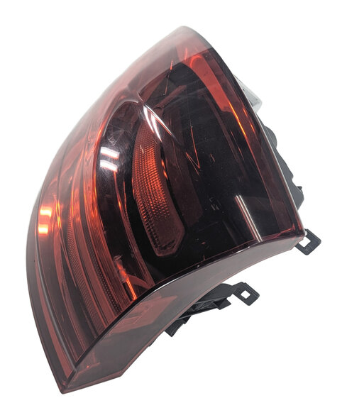 Thumbnail 4: 15-18 PORSCHE CAYENNE (958) REAR LEFT DRIVER OUTER TAILLIGHT BRAKE LIGHT LAMP