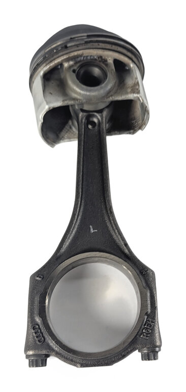 Thumbnail 3: 11-18 PORSCHE CAYENNE PANAMERA (958 970) 3.0L HYBRID LEFT ENGINE PISTON w/ ROD