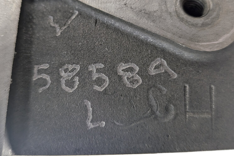 Thumbnail 9: 11-18 PORSCHE CAYENNE PANAMERA (958 970) 3.0L HYBRID ENGINE - LEFT CYLINDER HEAD