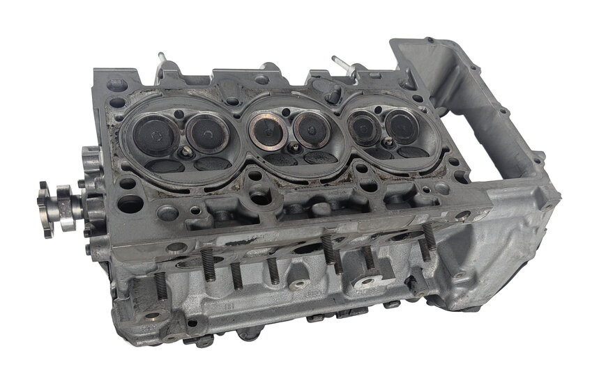 Thumbnail 4: 11-18 PORSCHE CAYENNE PANAMERA (958 970) 3.0L HYBRID ENGINE RIGHT CYLINDER HEAD