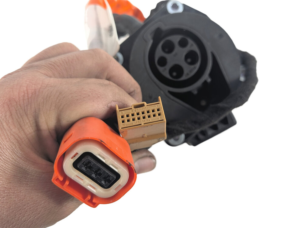 Thumbnail 3: 2016 PORSCHE CAYENNE (958) HYBRID EV CHARGING PORT SOCKET w/ HIGH VOLTAGE CABLE