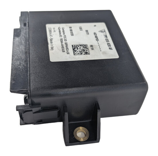 Thumbnail 5: 2016 PORSCHE CAYENNE (958) VEHICLE TRACKING SYSTEM VTS TELEMATICS CONTROL MODULE