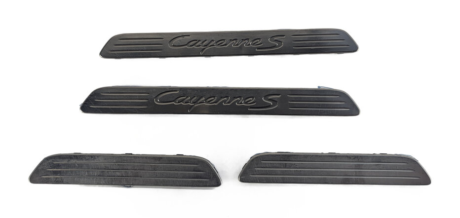 Thumbnail 3: 2016 PORSCHE CAYENNE (958) FRONT/REAR DOOR SILL SCUFF PLATE SET/4 STAINLESS
