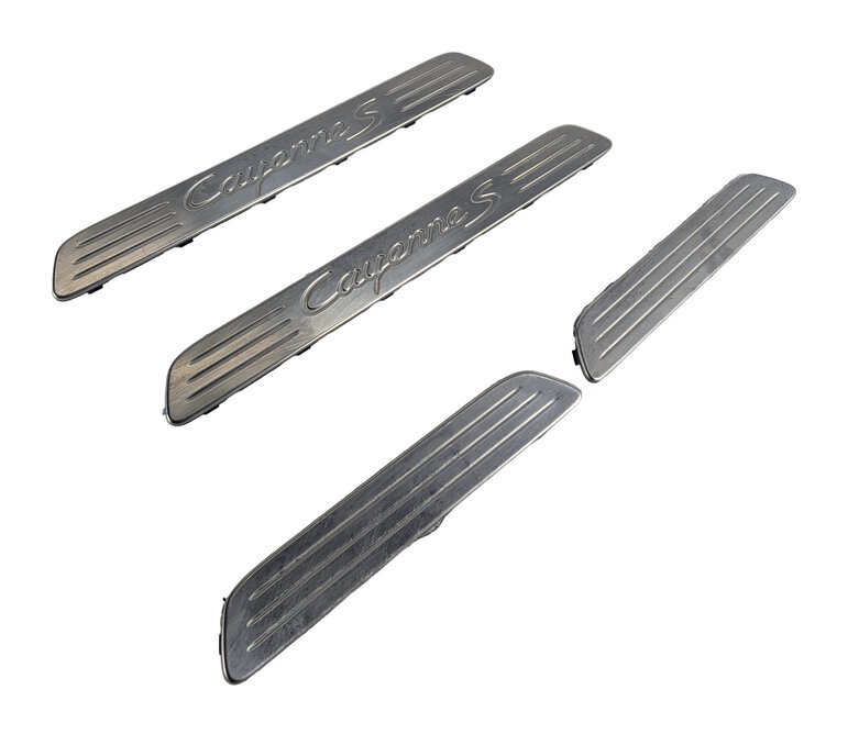Thumbnail 6: 2016 PORSCHE CAYENNE (958) FRONT/REAR DOOR SILL SCUFF PLATE SET/4 STAINLESS