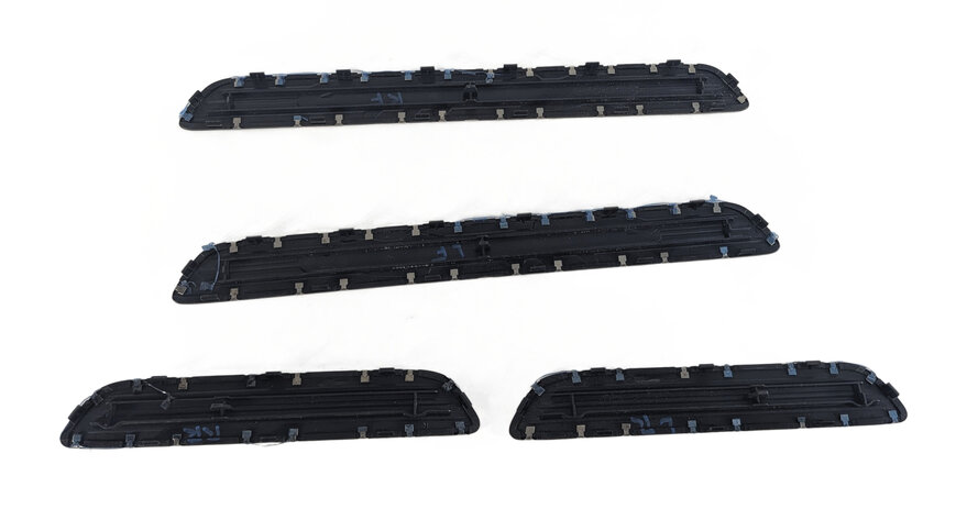 Thumbnail 8: 2016 PORSCHE CAYENNE (958) FRONT/REAR DOOR SILL SCUFF PLATE SET/4 STAINLESS