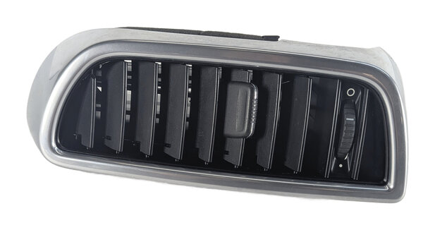 Thumbnail 2: 2016 PORSCHE CAYENNE (958) FRONT CENTER RIGHT DASH HEAT AIR AC VENT (Silver)