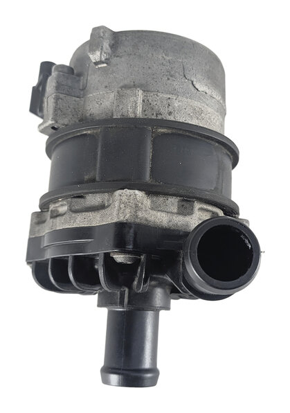Thumbnail 2: 2016 PORSCHE CAYENNE 958 3.0L HYBRID M06.EC ENGINE AUXILIARY WATER COOLANT PUMP