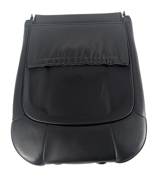 Thumbnail 7: 2016 PORSCHE CAYENNE (958) FRONT RIGHT UPPER HEATED COOLED SEAT CUSHION (Black)