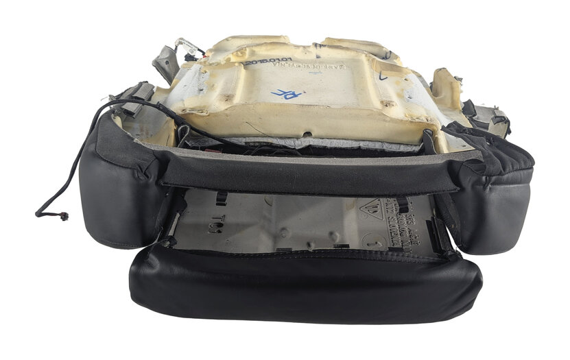 Thumbnail 5: 2016 PORSCHE CAYENNE (958) FRONT RIGHT HEATED COOLED SEAT BOTTOM CUSHION (Black)