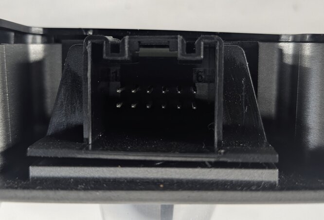 Thumbnail 9: 2016 PORSCHE CAYENNE (958) FRONT RIGHT PASSENGER SEAT ADJUST SWITCH w/ LUMBAR