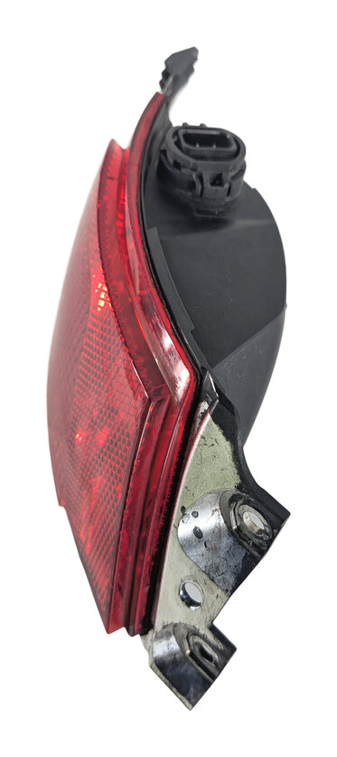 Thumbnail 4: 14-20 JAGUAR FPACE RANGE ROVER SPORT (L494) REAR RIGHT LOWER BUMPER TAILLIGHT