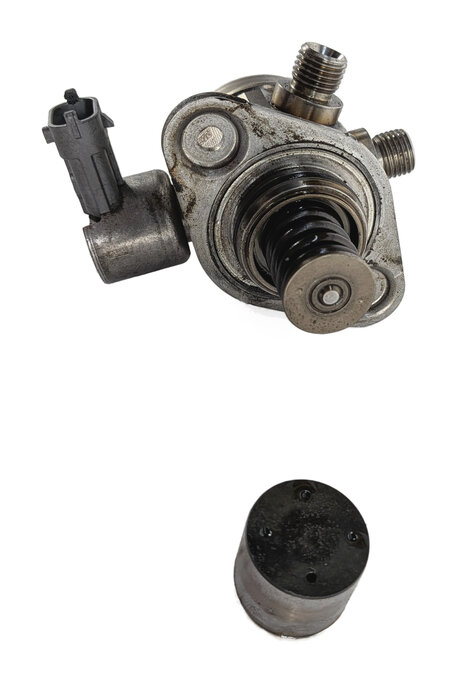 Thumbnail 4: 10-17 LR4 ROVER SPORT DISCOVERY L322 L320 L405 L494 L462 HIGH PRESSURE FUEL PUMP