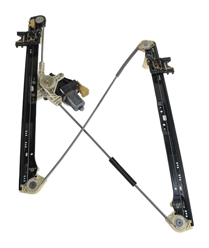 Thumbnail 3: 14-20 RANGE ROVER SPORT (L494) FRONT RIGHT PASSENGER WINDOW REGULATOR w/ MOTOR