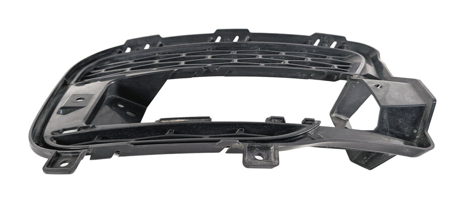 Thumbnail 2: 2014-2017 RANGE ROVER SPORT (L494) RIGHT FRONT PASSENGER FOGLIGHT GRILLE TRIM