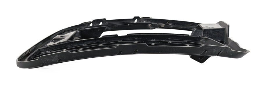 Thumbnail 6: 2014-2017 RANGE ROVER SPORT (L494) LEFT FRONT DRIVER FOGLIGHT GRILLE TRIM