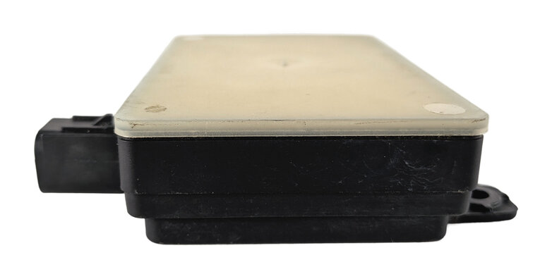 Thumbnail 6: 15-17 RANGE ROVER SPORT EVOQUE (L494 L538) REAR BLIND SPOT RADAR SENSOR MODULE