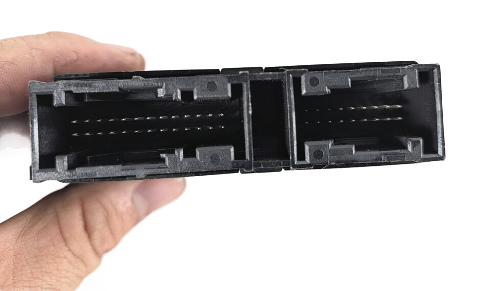 Thumbnail 9: 2016 RANGE ROVER SPORT (L494) RANGE ROVER SPORT PARK ASSIST PDC CONTROL MODULE