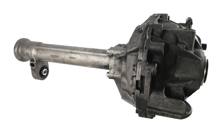 Thumbnail 2: 2014-2016 RANGE ROVER SPORT (L405 L494) 3.0L FRONT DIFFERENTIAL GEAR CARRIER