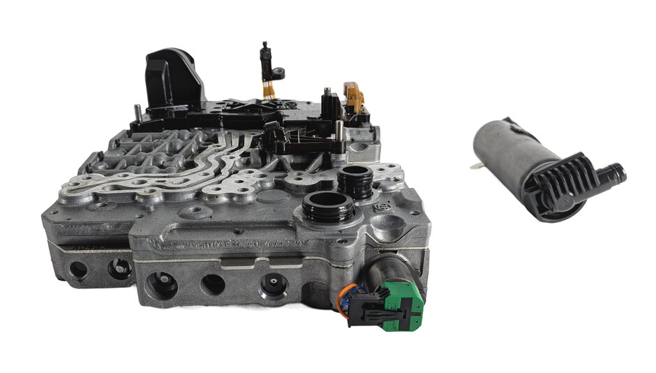 Thumbnail 2: 13-16 RANGE ROVER SPORT LR4 (L405 L419 L494) 8HP70 AUTO TRANSMISSION VALVE BODY