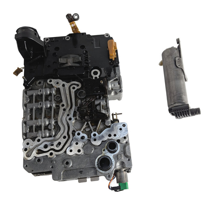 Thumbnail 3: 13-16 RANGE ROVER SPORT LR4 (L405 L419 L494) 8HP70 AUTO TRANSMISSION VALVE BODY