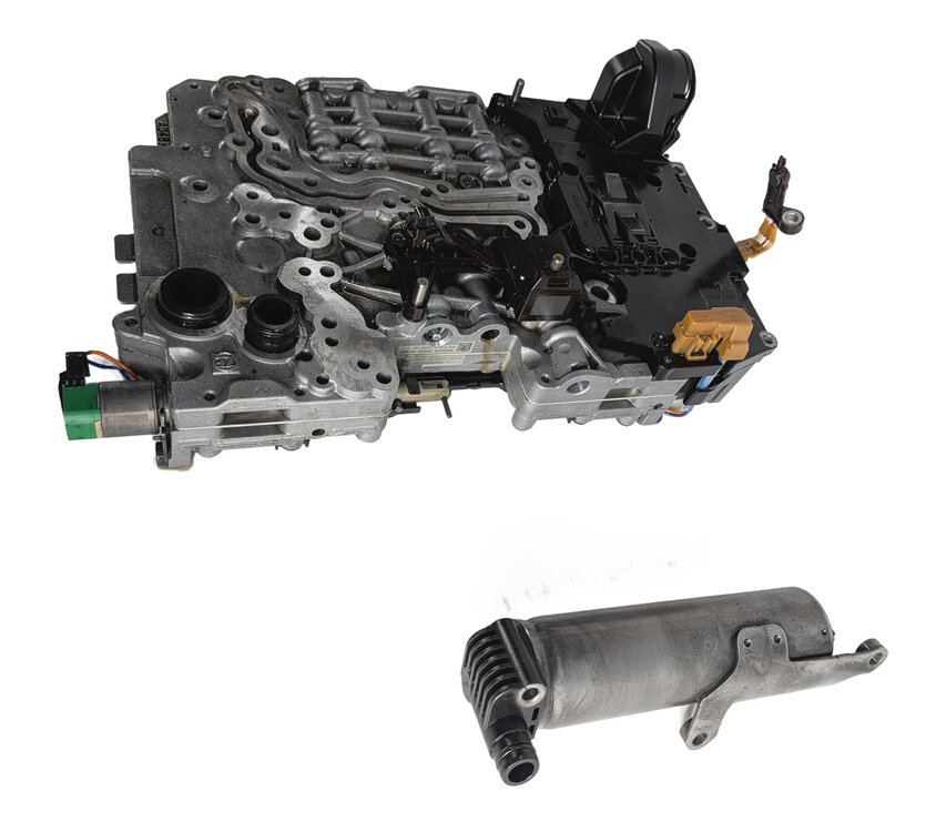 Thumbnail 4: 13-16 RANGE ROVER SPORT LR4 (L405 L419 L494) 8HP70 AUTO TRANSMISSION VALVE BODY