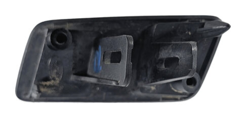 Thumbnail 6: 2016 RANGE ROVER SPORT (L494) FRONT RIGHT HEADLIGHT WASHER NOZZLE COVER (Black)