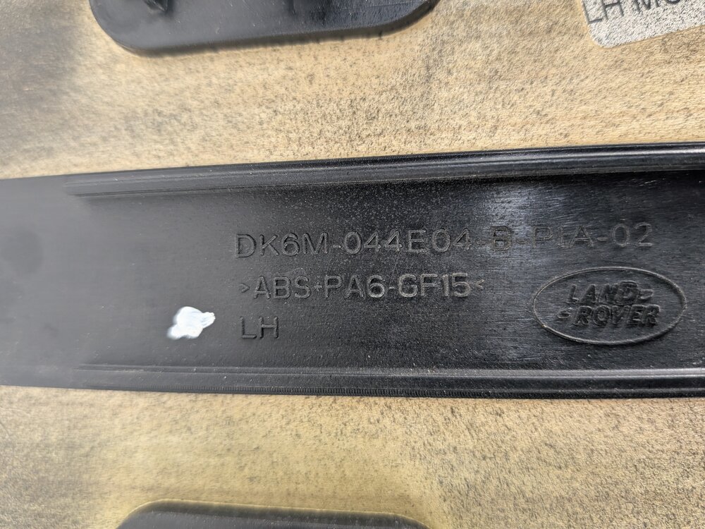 Thumbnail 17: 2016 RANGE ROVER SPORT L494 DOOR DASH CONSOLE TRIM SET/10 (Shadow Zebrano Wood)