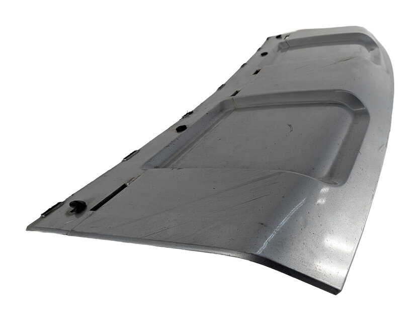 Thumbnail 2: 2016 RANGE ROVER SPORT L494 FRONT BUMPER LOWER VALANCE SKID PLATE TRIM (SILVER)