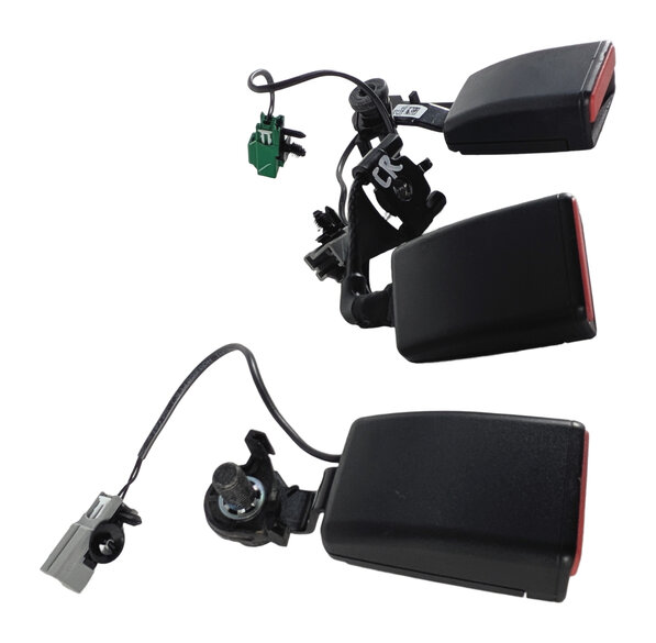 Thumbnail 4: 2016 RANGE ROVER SPORT (L494) REAR SEAT SEATBELT BUCKLE RECEIVER SET/3 (Black)